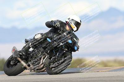 media/Nov-16-2025-Race Pace (Sun) [[8c5fa54630]]/Non Verified Riders (1st 20 Minutes)/7-Turn 9 Entry (210pm)/